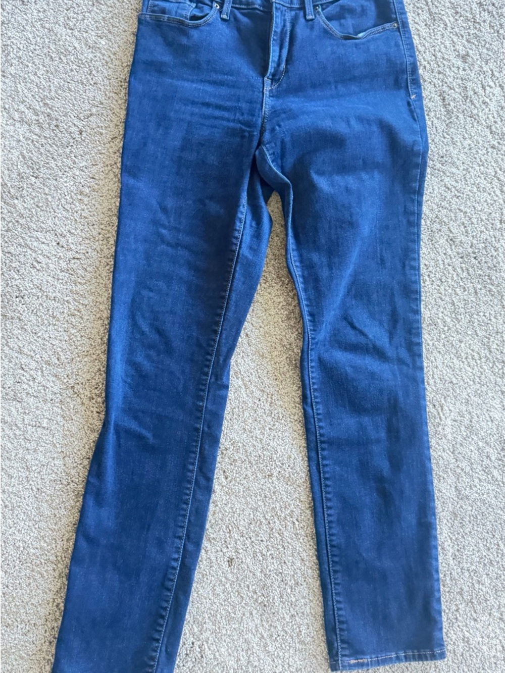 Levi's Women's Dark Blue Skinny Jeans